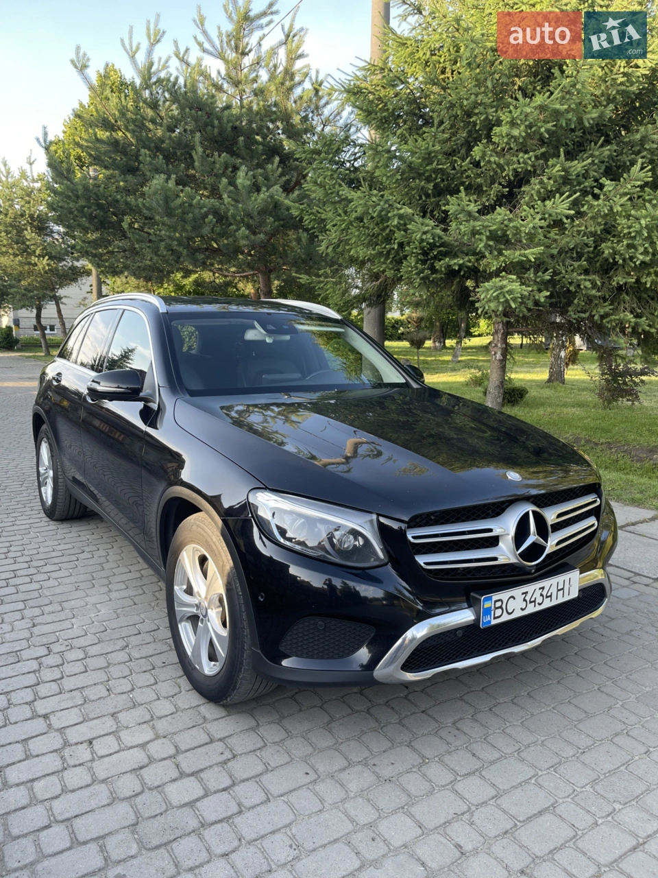 2016 Mercedes-Benz GLC - мініатюра 23