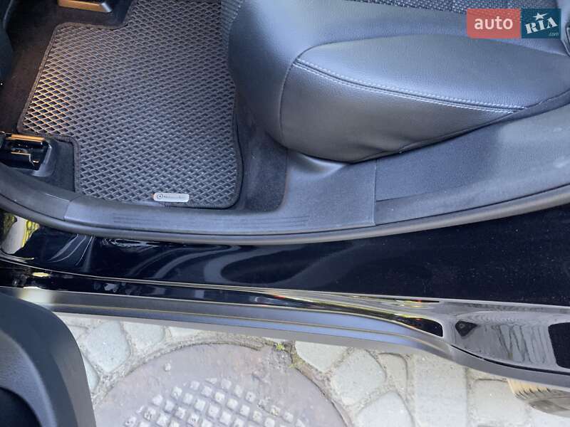 Позашляховик / Кросовер Mercedes-Benz GLC-Class 2016 в Львові