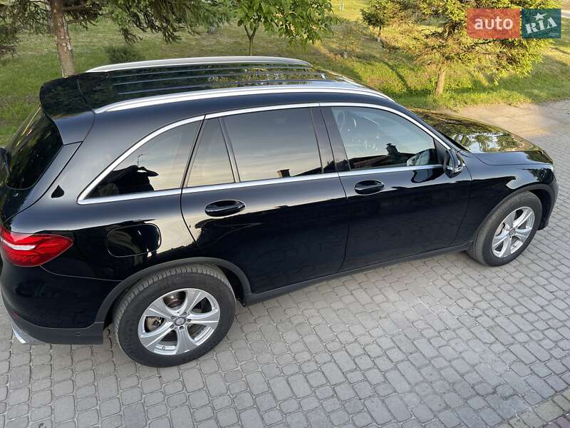 Позашляховик / Кросовер Mercedes-Benz GLC-Class 2016 в Львові