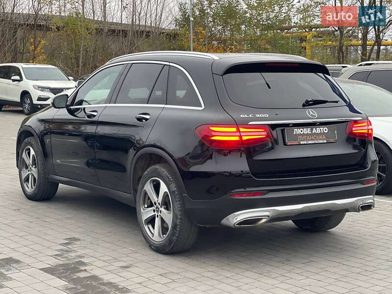 Внедорожник / Кроссовер Mercedes-Benz GLC-Class 2018 в Львове фото 5 Внедорожник / Кроссовер Mercedes-Benz GLC-Class 2018 в Львове