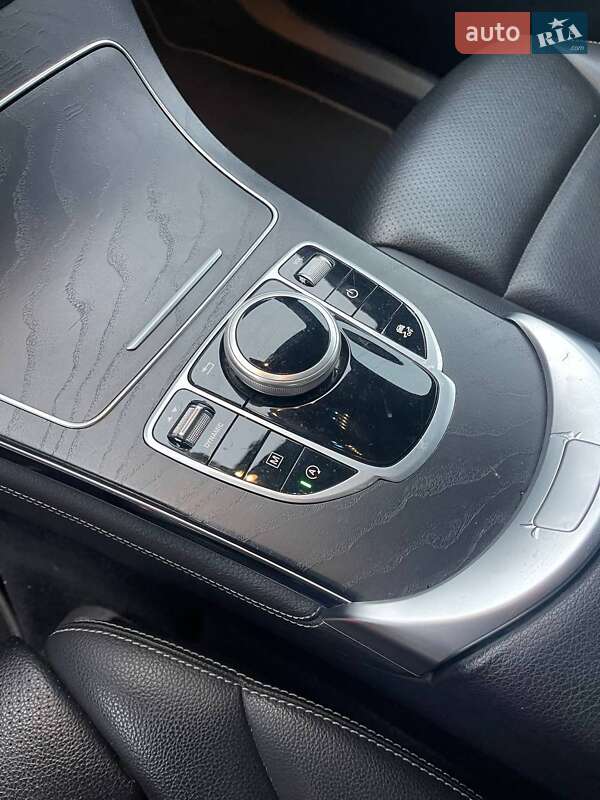 Внедорожник / Кроссовер Mercedes-Benz GLC-Class 2018 в Львове фото 23 Внедорожник / Кроссовер Mercedes-Benz GLC-Class 2018 в Львове