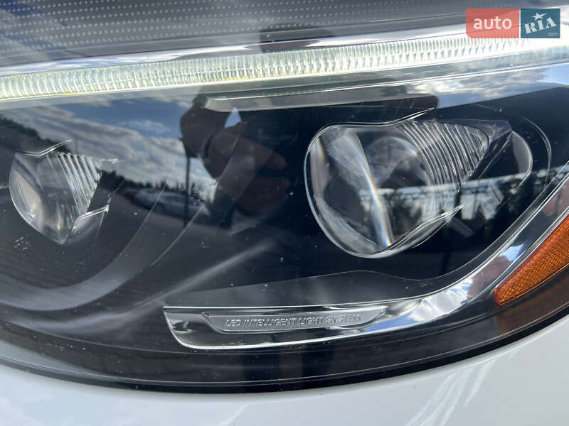 Позашляховик / Кросовер Mercedes-Benz GLC-Class 2019 в Рівному