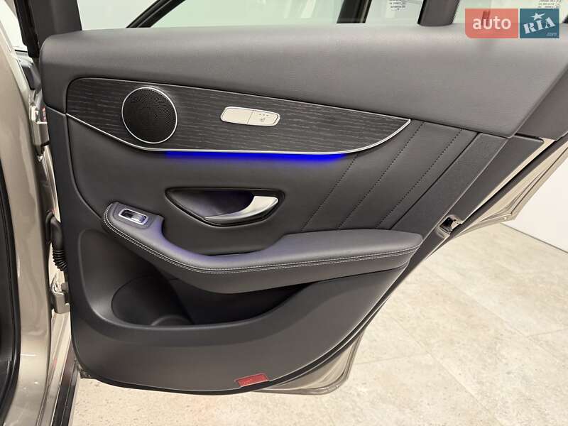 Внедорожник / Кроссовер Mercedes-Benz GLC-Class 2020 в Киеве