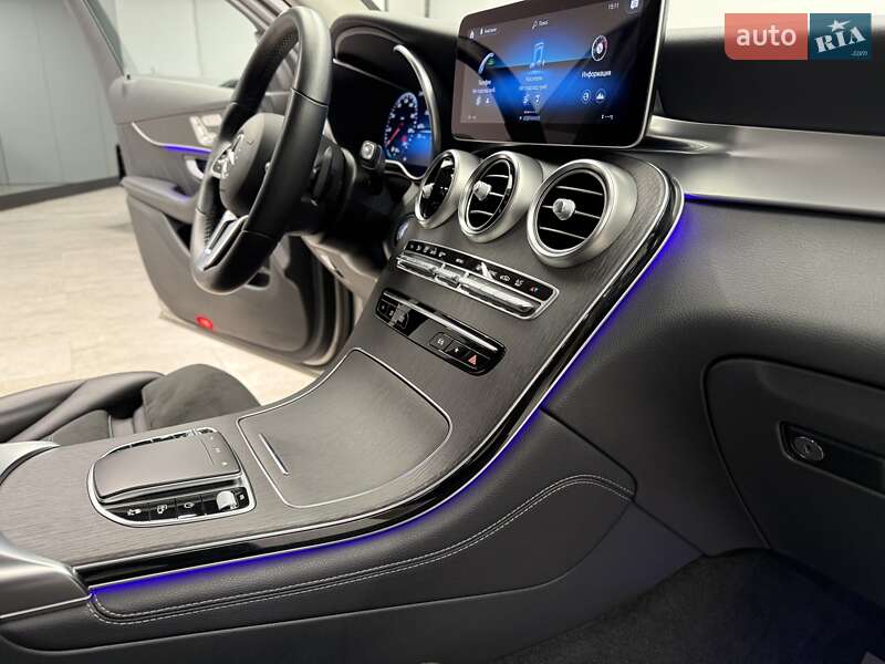 Внедорожник / Кроссовер Mercedes-Benz GLC-Class 2020 в Киеве