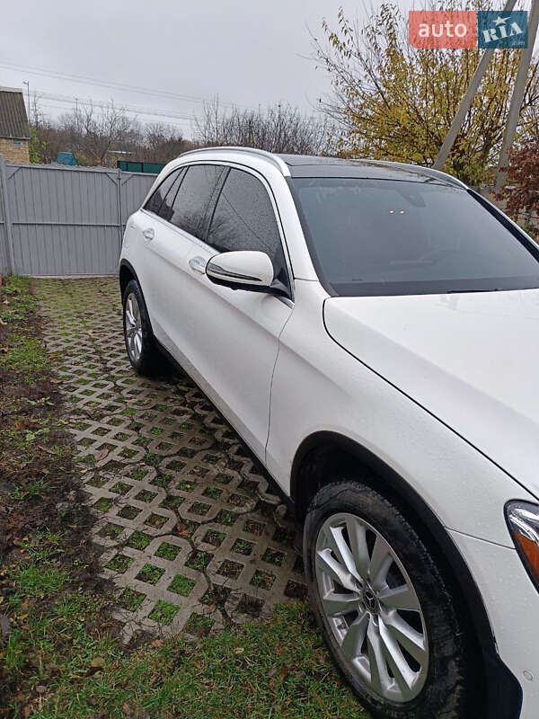 Позашляховик / Кросовер Mercedes-Benz GLC-Class 2020 в Києві
