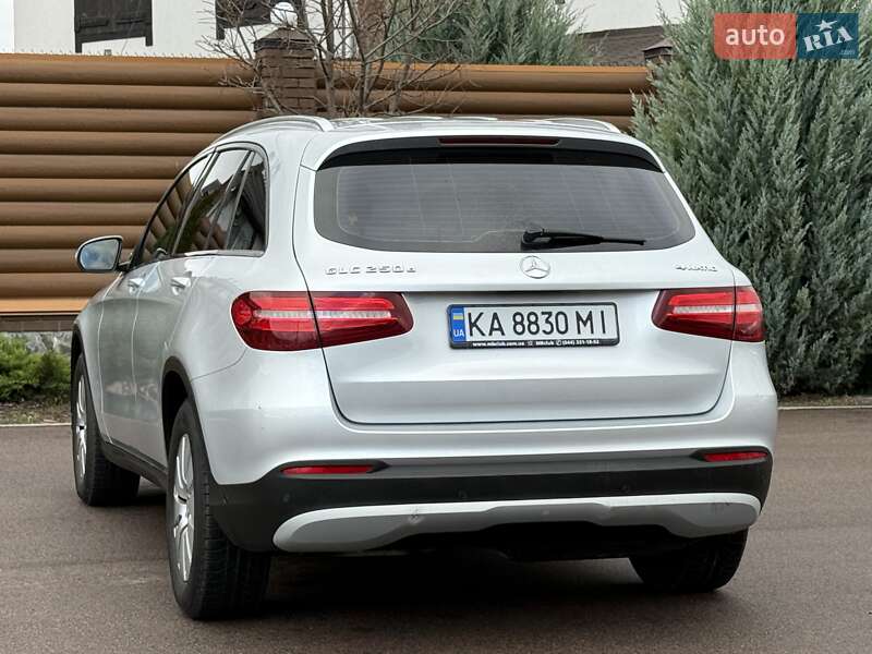 Позашляховик / Кросовер Mercedes-Benz GLC-Class 2016 в Києві