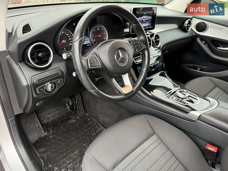 Позашляховик / Кросовер Mercedes-Benz GLC-Class 2016 в Києві