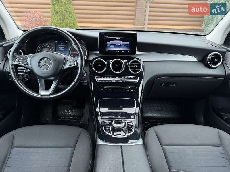 Позашляховик / Кросовер Mercedes-Benz GLC-Class 2016 в Києві