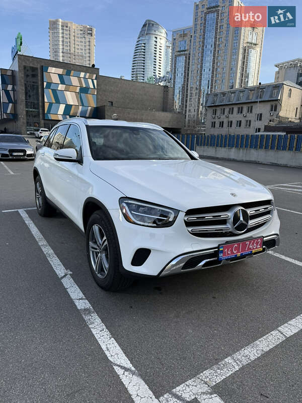 Позашляховик / Кросовер Mercedes-Benz GLC-Class 2020 в Києві фото 6 Позашляховик / Кросовер Mercedes-Benz GLC-Class 2020 в Києві