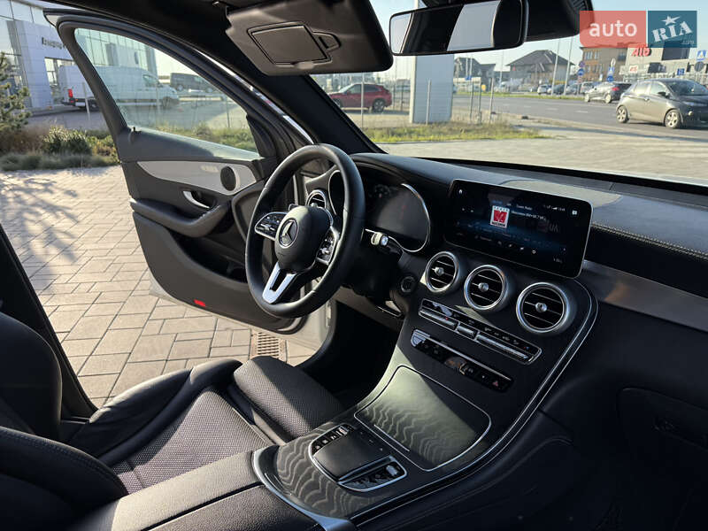 Позашляховик / Кросовер Mercedes-Benz GLC-Class 2019 в Луцьку фото 18 Позашляховик / Кросовер Mercedes-Benz GLC-Class 2019 в Луцьку