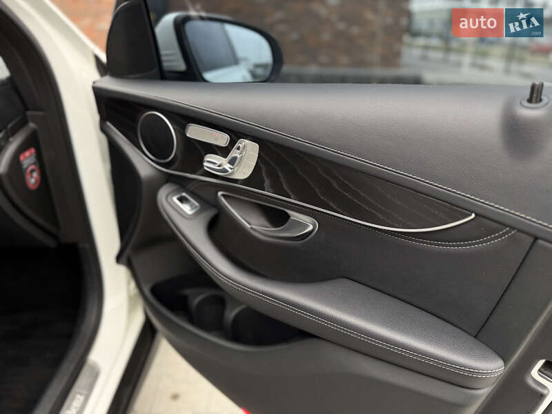 Внедорожник / Кроссовер Mercedes-Benz GLC-Class 2017 в Киеве