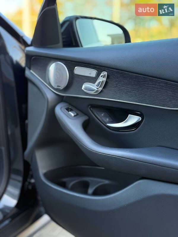Внедорожник / Кроссовер Mercedes-Benz GLC-Class 2020 в Одессе фото 11 Внедорожник / Кроссовер Mercedes-Benz GLC-Class 2020 в Одессе