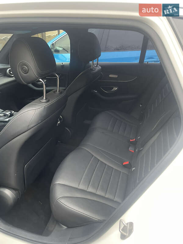 Внедорожник / Кроссовер Mercedes-Benz GLC-Class 2017 в Харькове