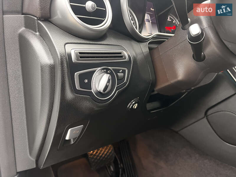 Позашляховик / Кросовер Mercedes-Benz GLC-Class 2017 в Києві фото 14 Позашляховик / Кросовер Mercedes-Benz GLC-Class 2017 в Києві