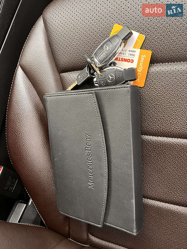 Позашляховик / Кросовер Mercedes-Benz GLC-Class 2017 в Києві фото 31 Позашляховик / Кросовер Mercedes-Benz GLC-Class 2017 в Києві