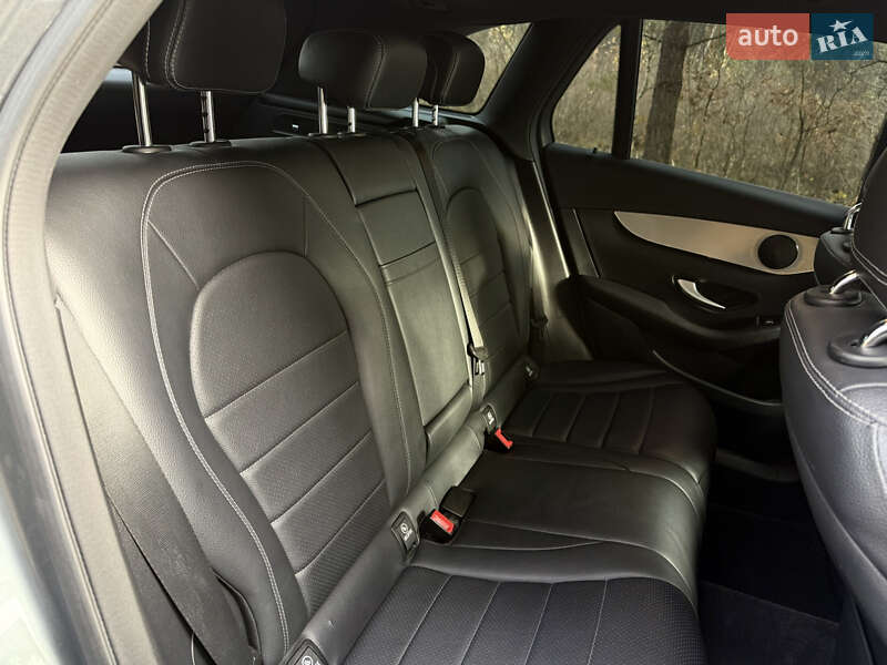 Внедорожник / Кроссовер Mercedes-Benz GLC-Class 2020 в Новояворовске фото 18 Внедорожник / Кроссовер Mercedes-Benz GLC-Class 2020 в Новояворовске