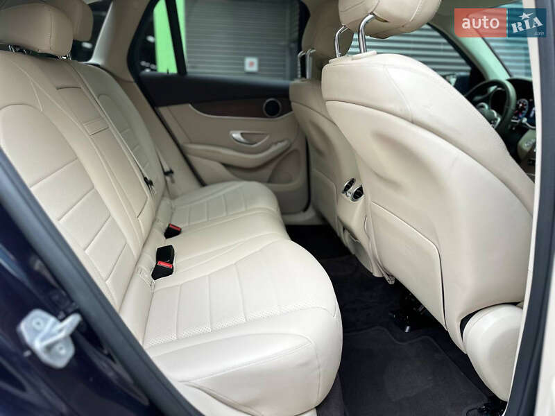 Позашляховик / Кросовер Mercedes-Benz GLC-Class 2021 в Києві