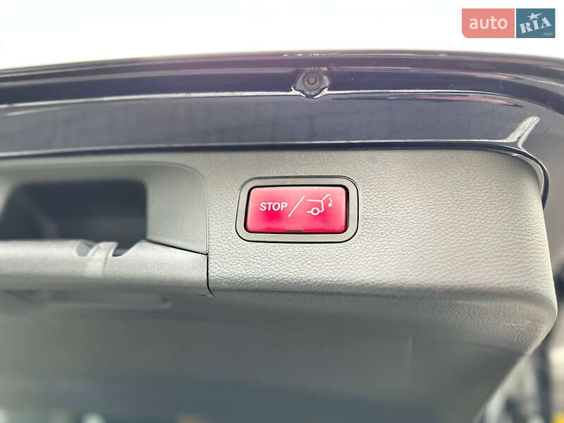 Позашляховик / Кросовер Mercedes-Benz GLC-Class 2021 в Києві