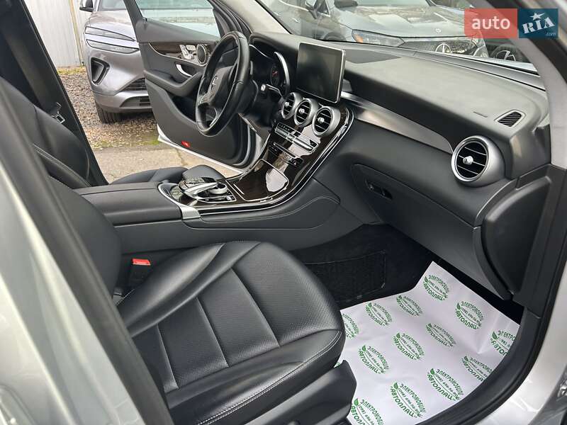 Позашляховик / Кросовер Mercedes-Benz GLC-Class 2016 в Одесі фото 21 Позашляховик / Кросовер Mercedes-Benz GLC-Class 2016 в Одесі
