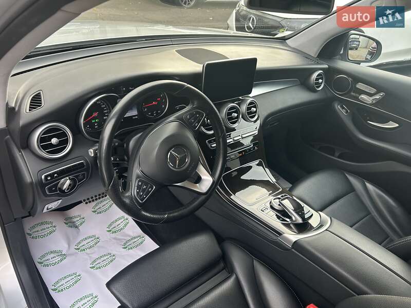 Позашляховик / Кросовер Mercedes-Benz GLC-Class 2016 в Одесі фото 29 Позашляховик / Кросовер Mercedes-Benz GLC-Class 2016 в Одесі