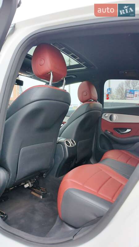 Позашляховик / Кросовер Mercedes-Benz GLC-Class 2020 в Одесі фото 3 Позашляховик / Кросовер Mercedes-Benz GLC-Class 2020 в Одесі