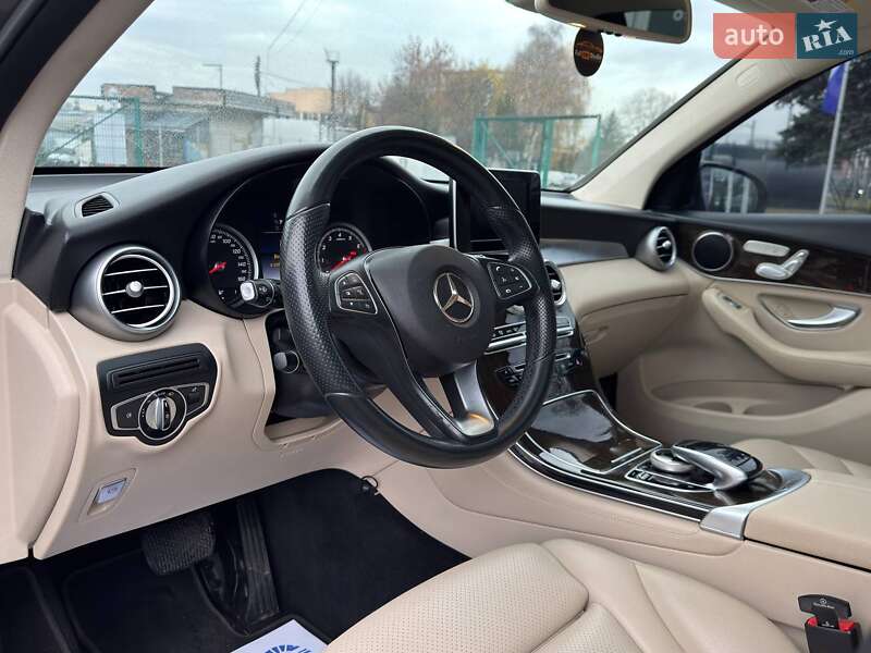 Позашляховик / Кросовер Mercedes-Benz GLC-Class 2015 в Львові