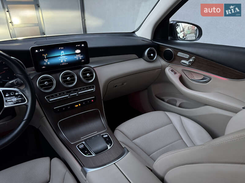 Позашляховик / Кросовер Mercedes-Benz GLC-Class 2020 в Луцьку