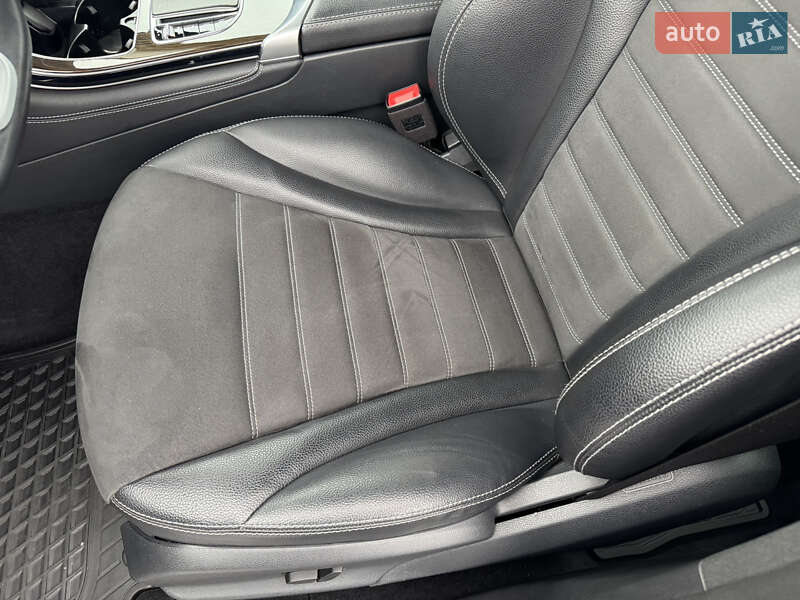 Позашляховик / Кросовер Mercedes-Benz GLC-Class 2019 в Києві