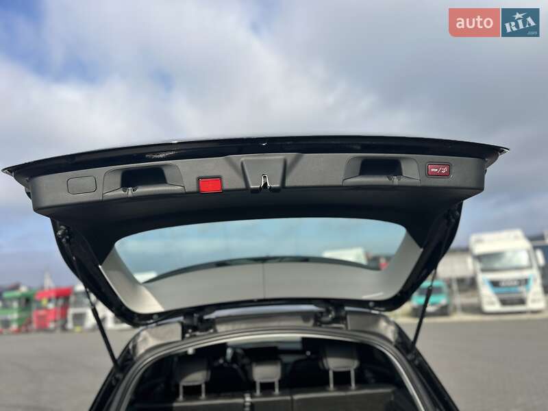 Позашляховик / Кросовер Mercedes-Benz GLC-Class 2021 в Чернівцях