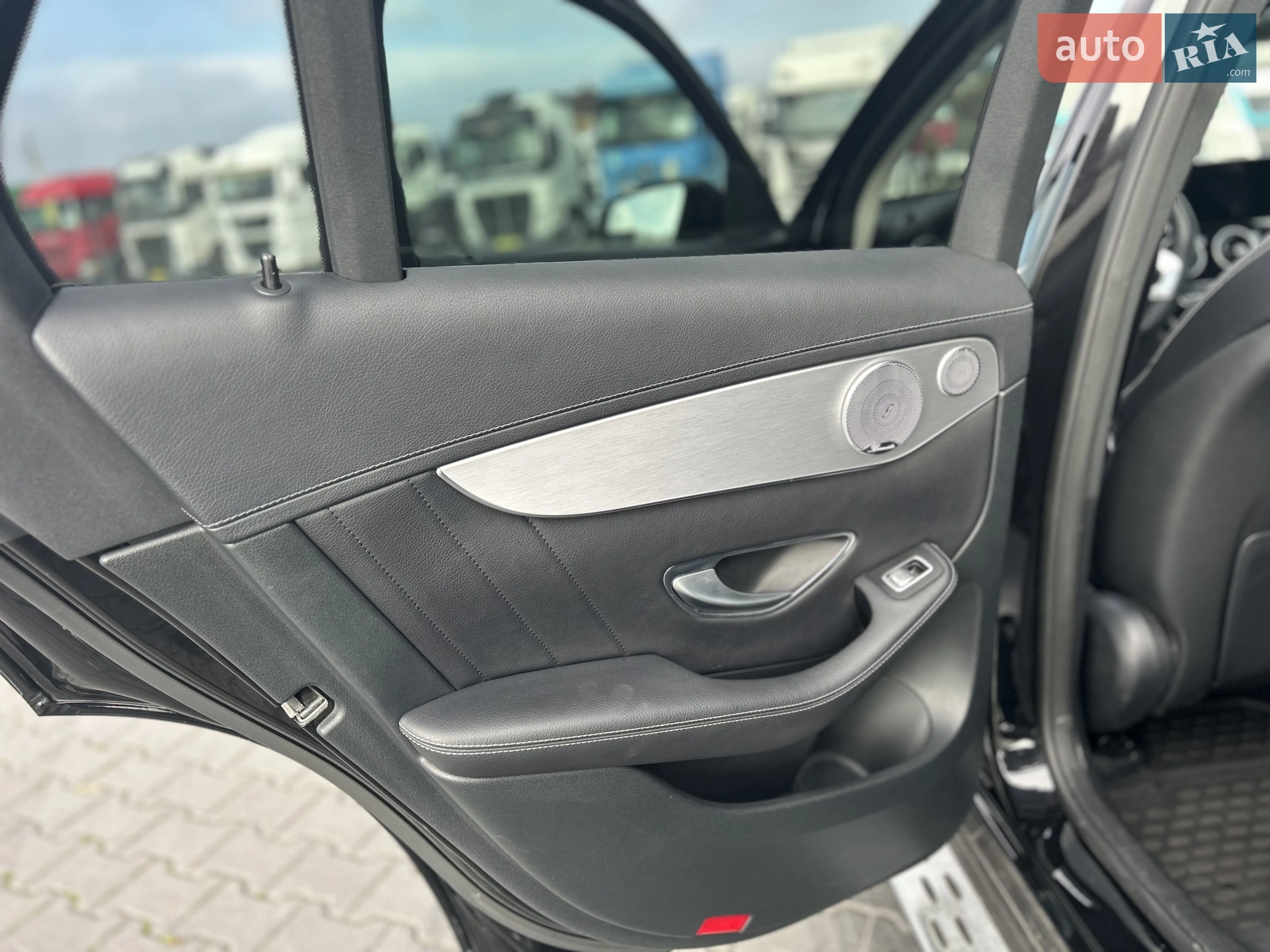2021 Mercedes-Benz GLC - мініатюра 11