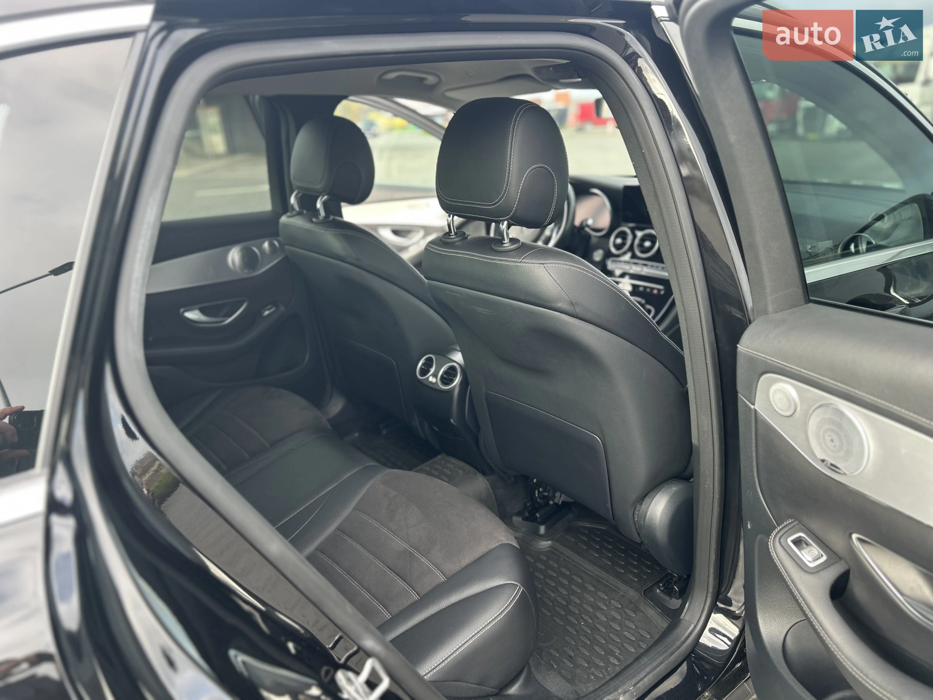 2021 Mercedes-Benz GLC - мініатюра 13