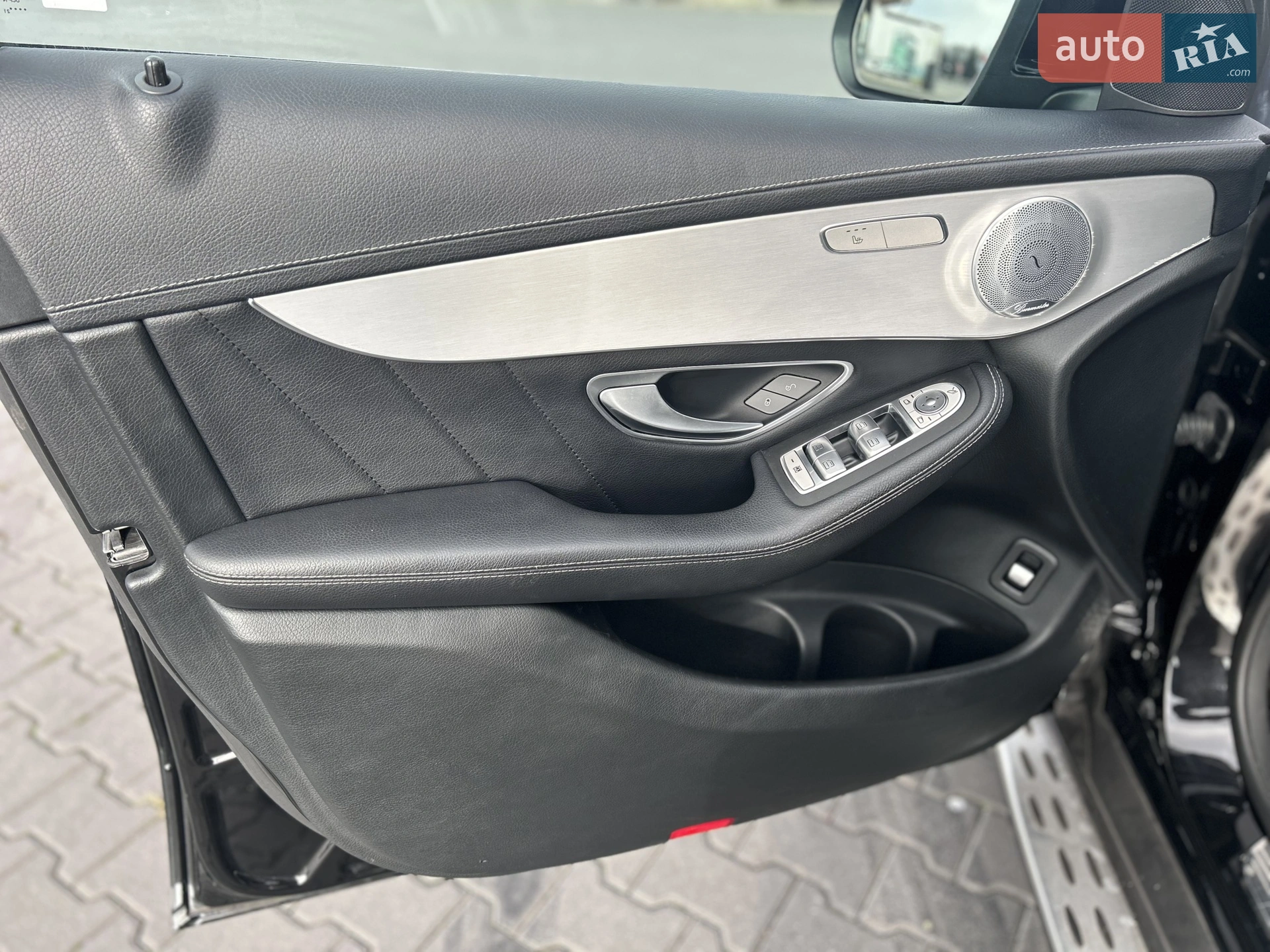 2021 Mercedes-Benz GLC - мініатюра 16