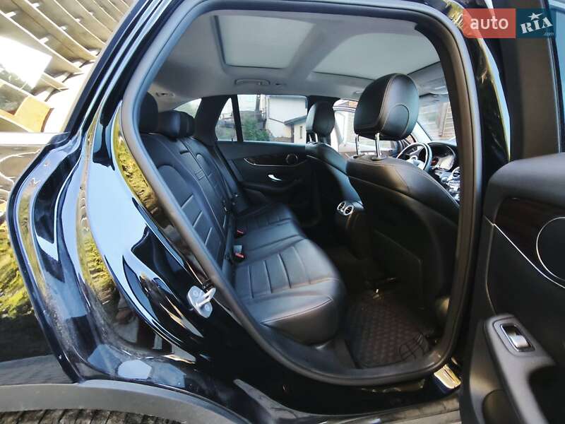 Позашляховик / Кросовер Mercedes-Benz GLC-Class 2016 в Львові