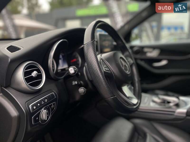 Внедорожник / Кроссовер Mercedes-Benz GLC-Class 2018 в Киеве