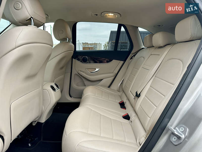 Позашляховик / Кросовер Mercedes-Benz GLC-Class 2020 в Києві фото 38 Позашляховик / Кросовер Mercedes-Benz GLC-Class 2020 в Києві
