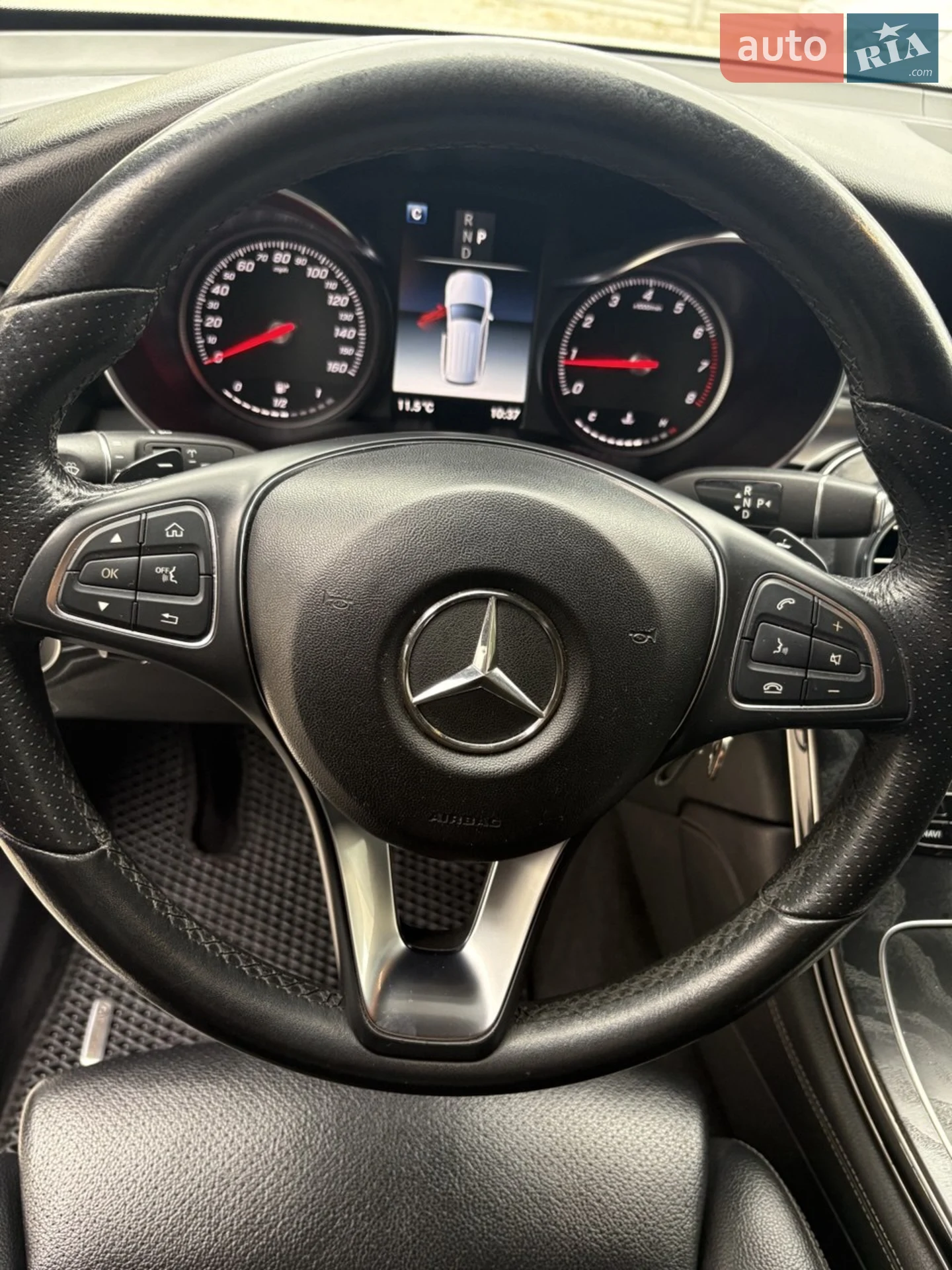 2017 Mercedes-Benz GLC - мініатюра 38
