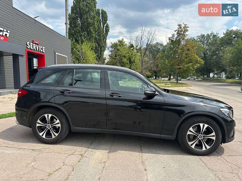 Позашляховик / Кросовер Mercedes-Benz GLC-Class 2017 в Харкові
