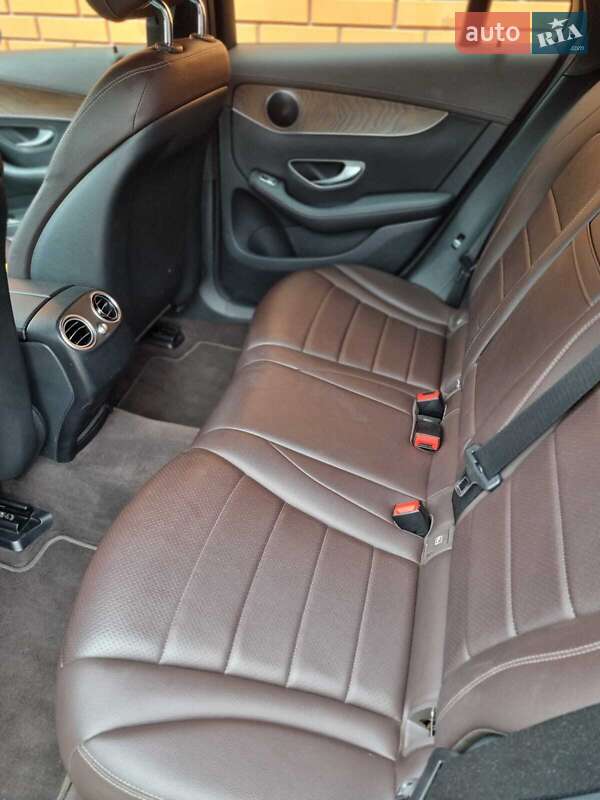 Позашляховик / Кросовер Mercedes-Benz GLC-Class 2017 в Харкові