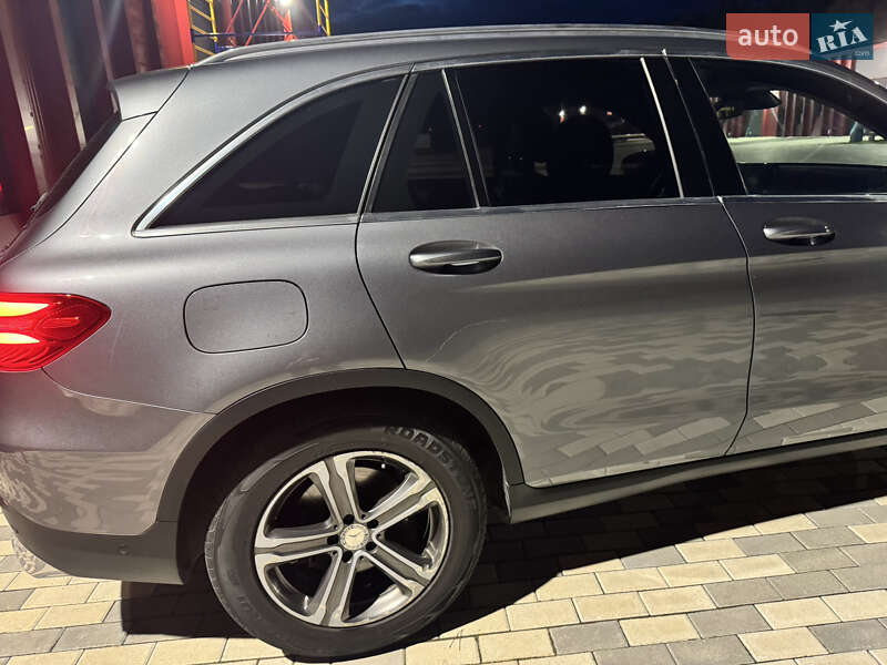 Внедорожник / Кроссовер Mercedes-Benz GLC-Class 2015 в Львове
