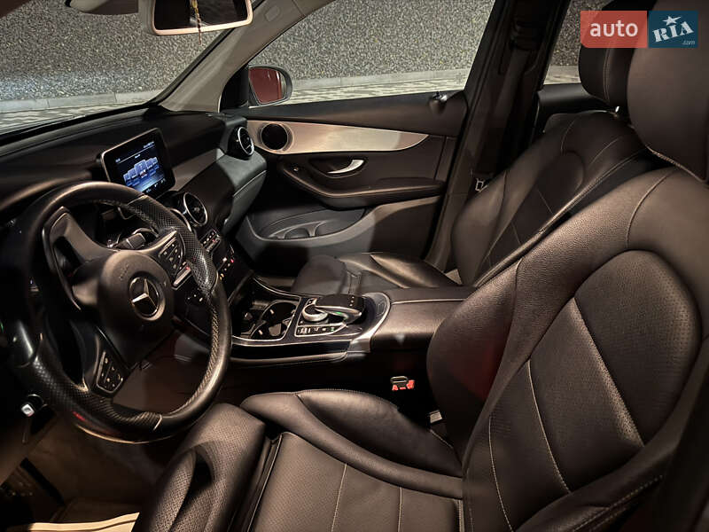 Внедорожник / Кроссовер Mercedes-Benz GLC-Class 2015 в Львове