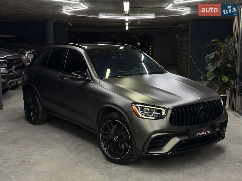 Mercedes-Benz GLC-Class 2021