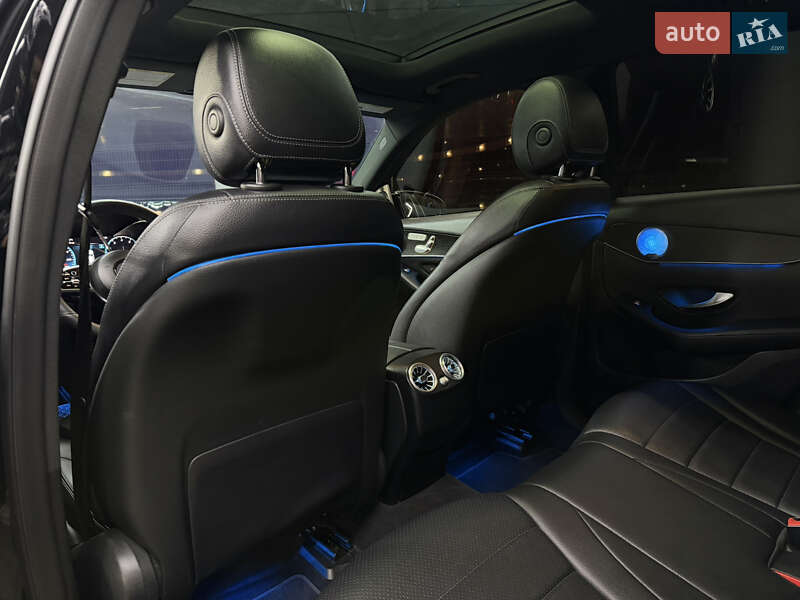 Позашляховик / Кросовер Mercedes-Benz GLC-Class 2021 в Одесі