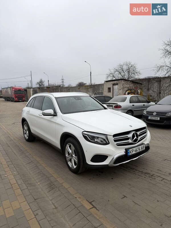 Внедорожник / Кроссовер Mercedes-Benz GLC-Class 2017 в Запорожье фото 2 Внедорожник / Кроссовер Mercedes-Benz GLC-Class 2017 в Запорожье