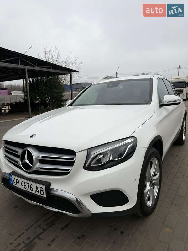 Внедорожник / Кроссовер Mercedes-Benz GLC-Class 2017 в Запорожье фото 5 Внедорожник / Кроссовер Mercedes-Benz GLC-Class 2017 в Запорожье