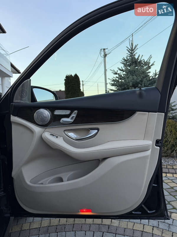 Позашляховик / Кросовер Mercedes-Benz GLC-Class 2016 в Дрогобичі