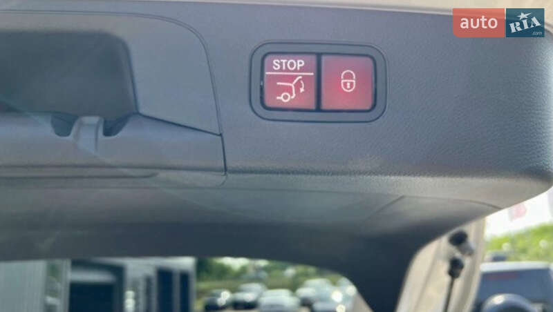 Позашляховик / Кросовер Mercedes-Benz GLC-Class 2015 в Києві