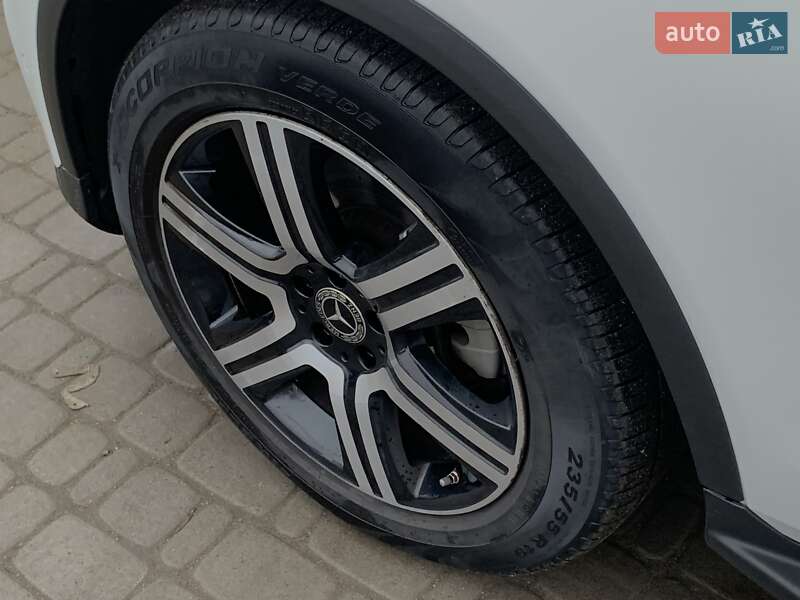 Внедорожник / Кроссовер Mercedes-Benz GLC-Class 2021 в Бердичеве