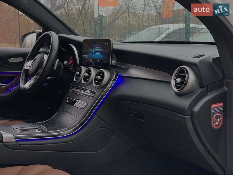 Внедорожник / Кроссовер Mercedes-Benz GLC-Class 2021 в Бердичеве