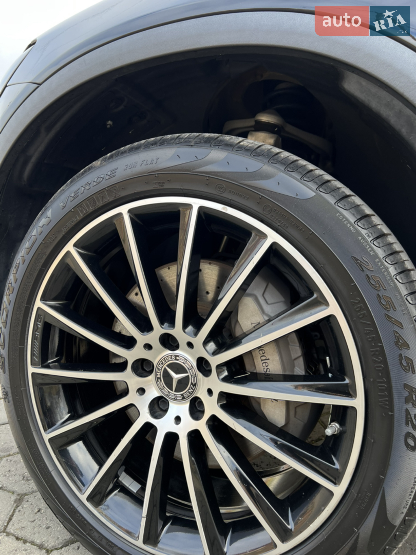 2019 Mercedes-Benz GLC - мініатюра 27