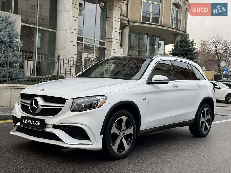 Mercedes-Benz GLC-Class 2016